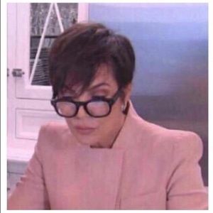 Meet your Posher, Kylie